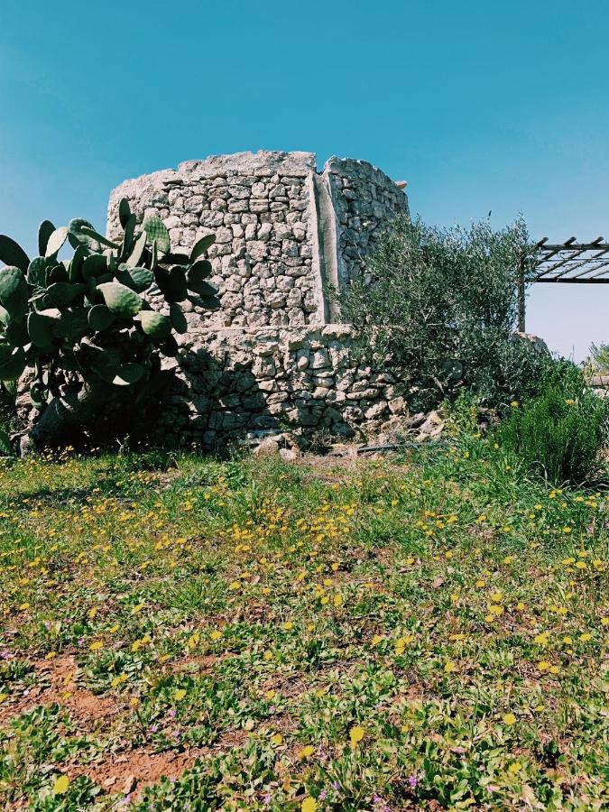 Trullo Contrada Stracca Casa de hóspedes Alliste Exterior foto